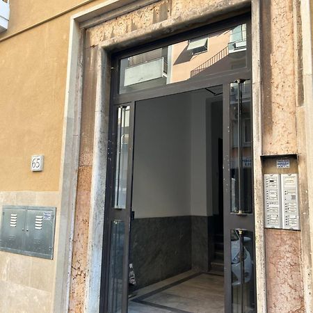 Appio Latino Casa By Bobo Apartment Roma Exterior foto